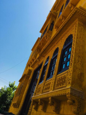 Vamoose Thakurji Palace